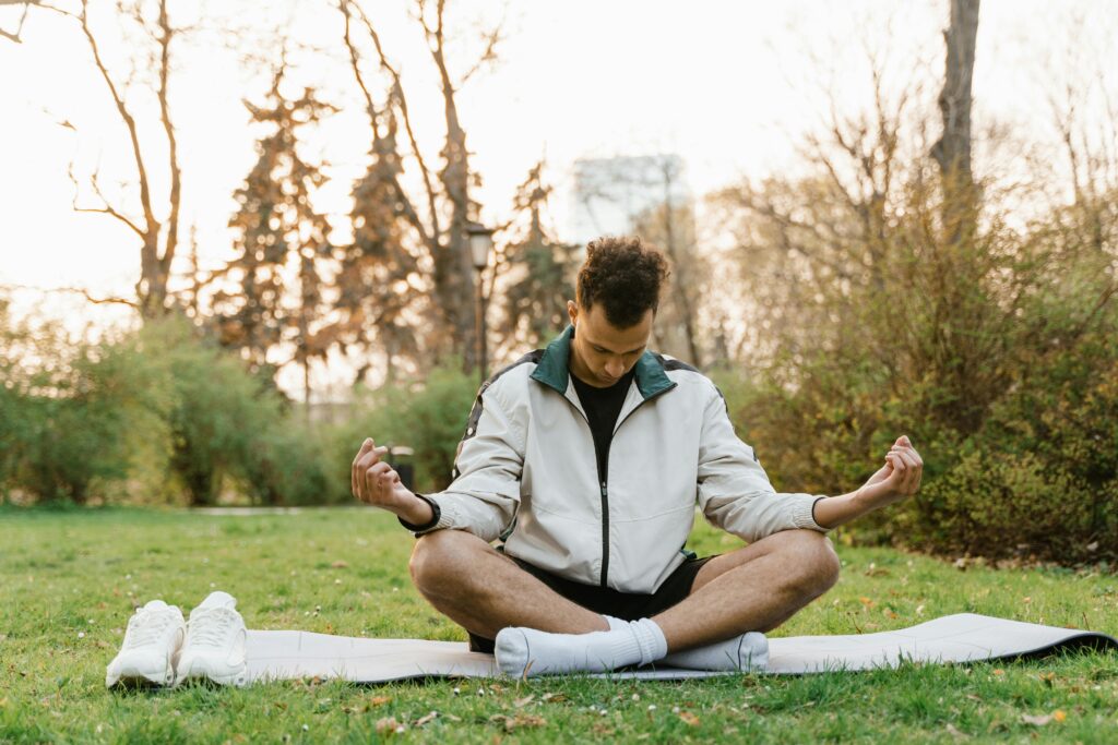 Meditation exercise as a manifestation technique for mental clarity